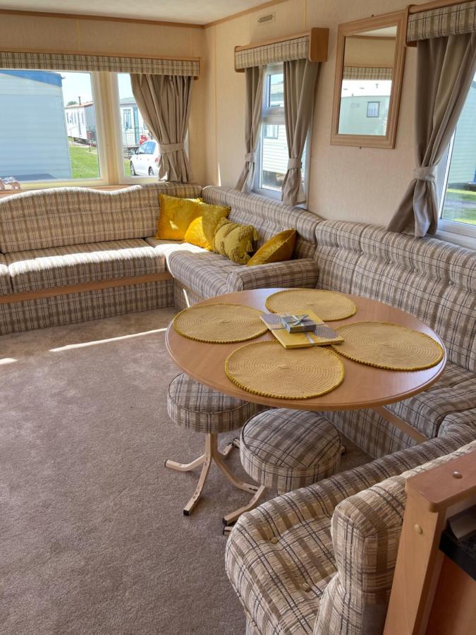 Yellow 3 Caravan Ingoldmells 6 Berth 3 Bedrooms Skegness Exterior photo